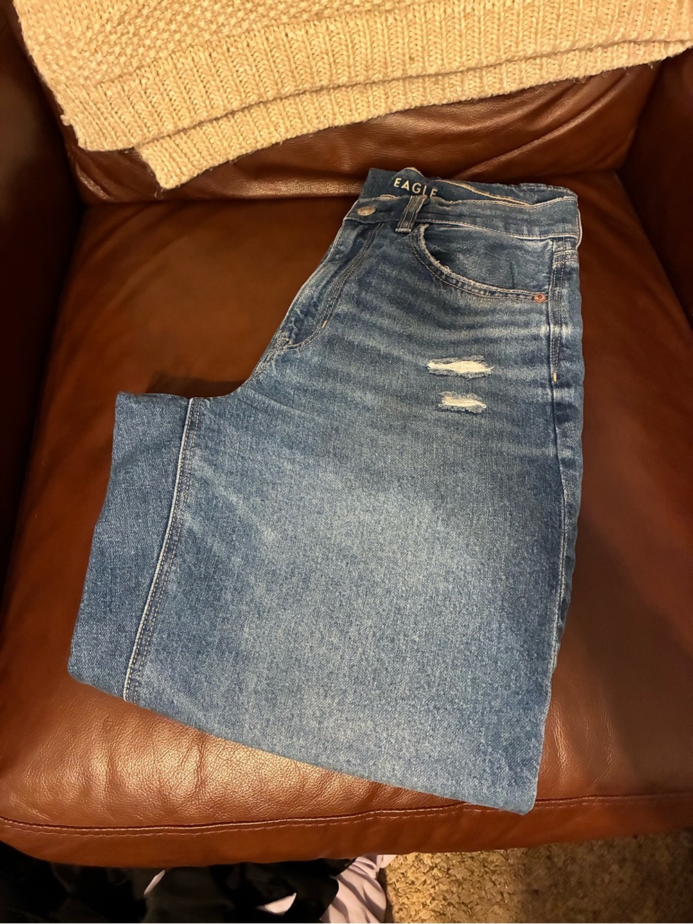 American Eagle Outfitters Blue Straight-Leg Women's Jeans with Light Distress